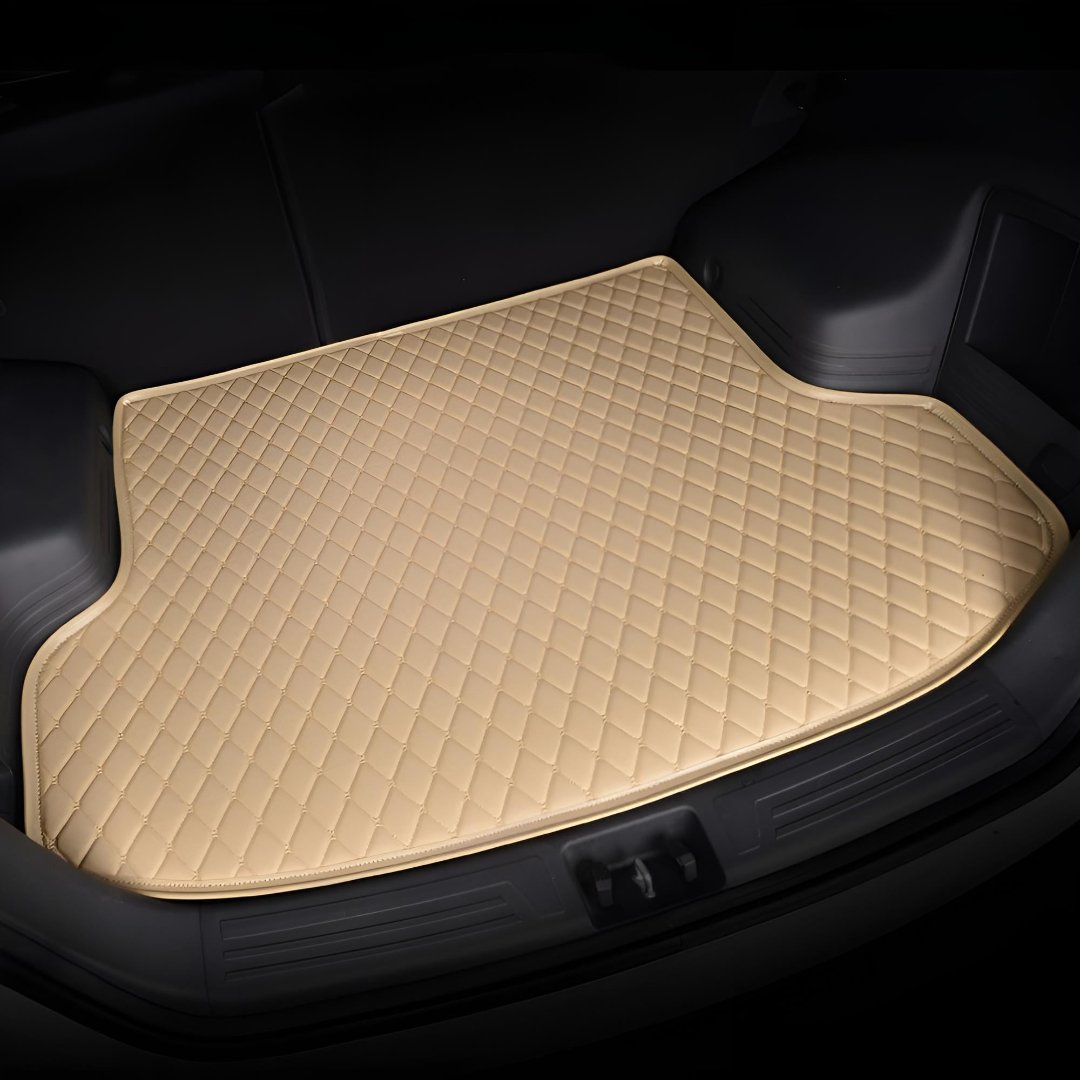 Tapis de Coffre Auto Sur-Mesure en Cuir Diamant - Beige Luxe