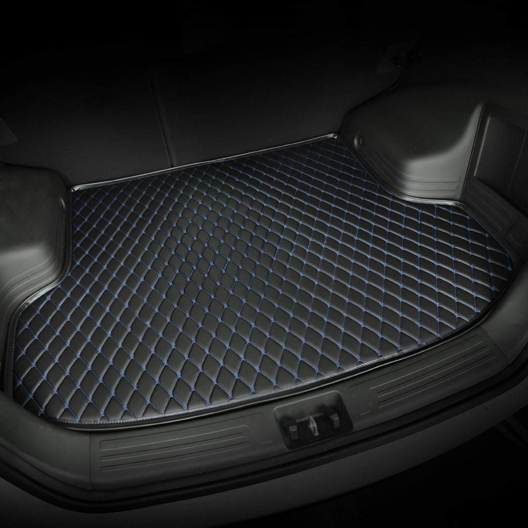 Tapis de Coffre Auto Sur-Mesure en Cuir Diamant - Noir & Bleu