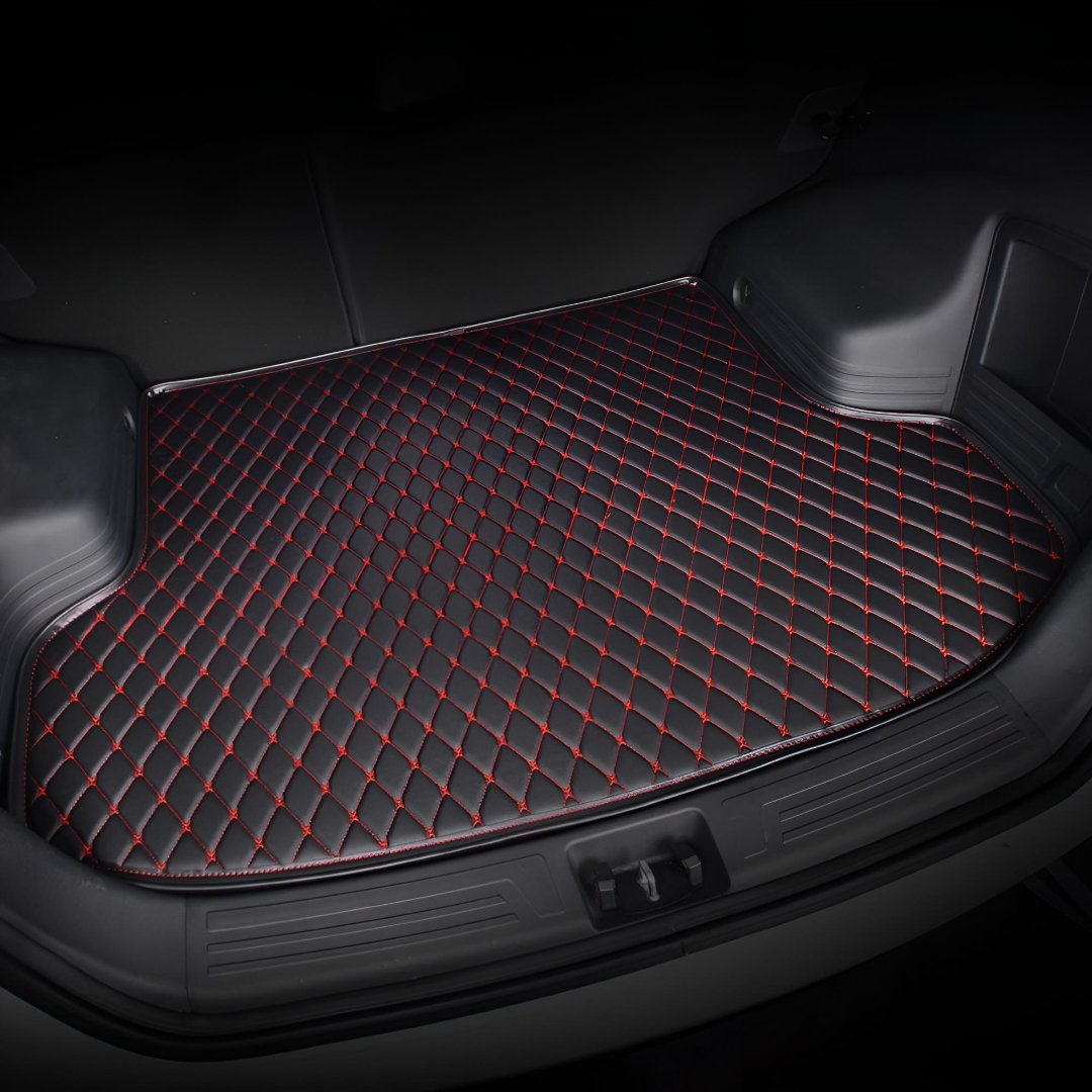 Tapis de Coffre Auto Sur-Mesure en Cuir Diamant - Noir & Rouge