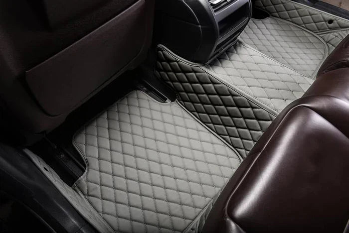 Tapis de Voiture Sur-Mesure en Cuir Diamant - Gris Anthracite